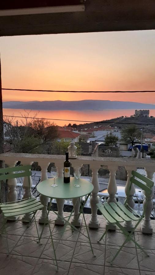 Apartman Ana & Marta Senj  Bagian luar foto