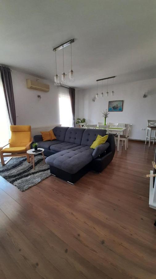Apartman Ana & Marta Senj  Bagian luar foto
