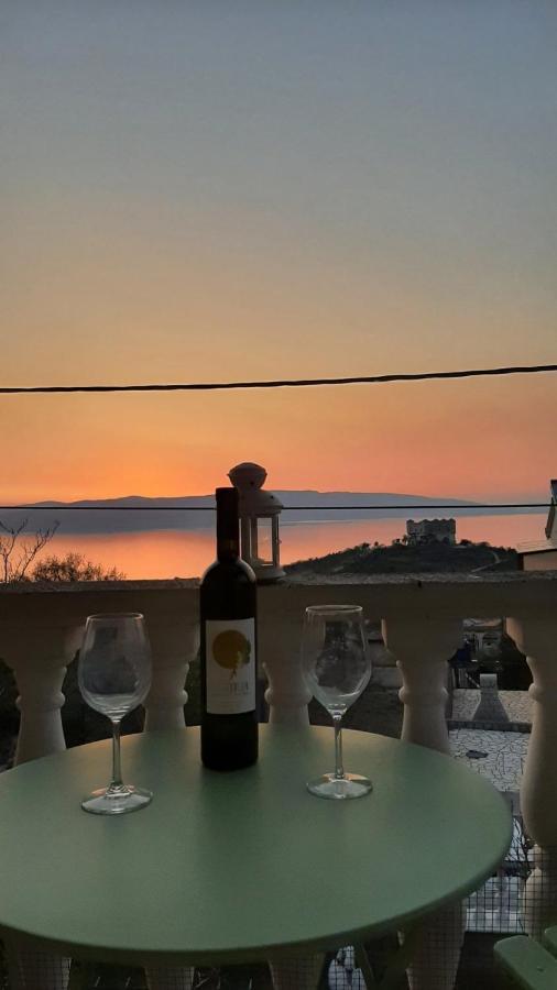 Apartman Ana & Marta Senj  Bagian luar foto