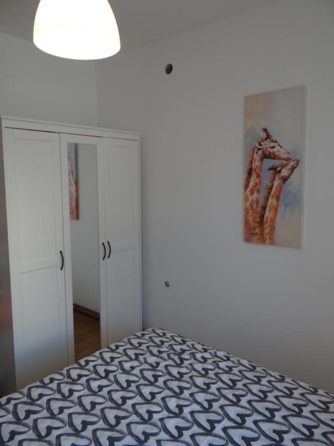 Apartman Ana & Marta Senj  Bagian luar foto
