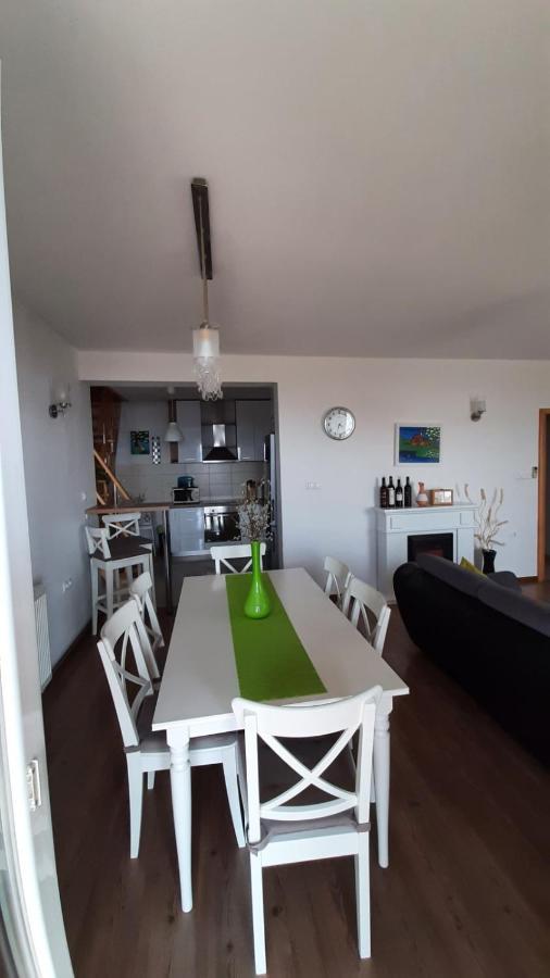 Apartman Ana & Marta Senj  Bagian luar foto